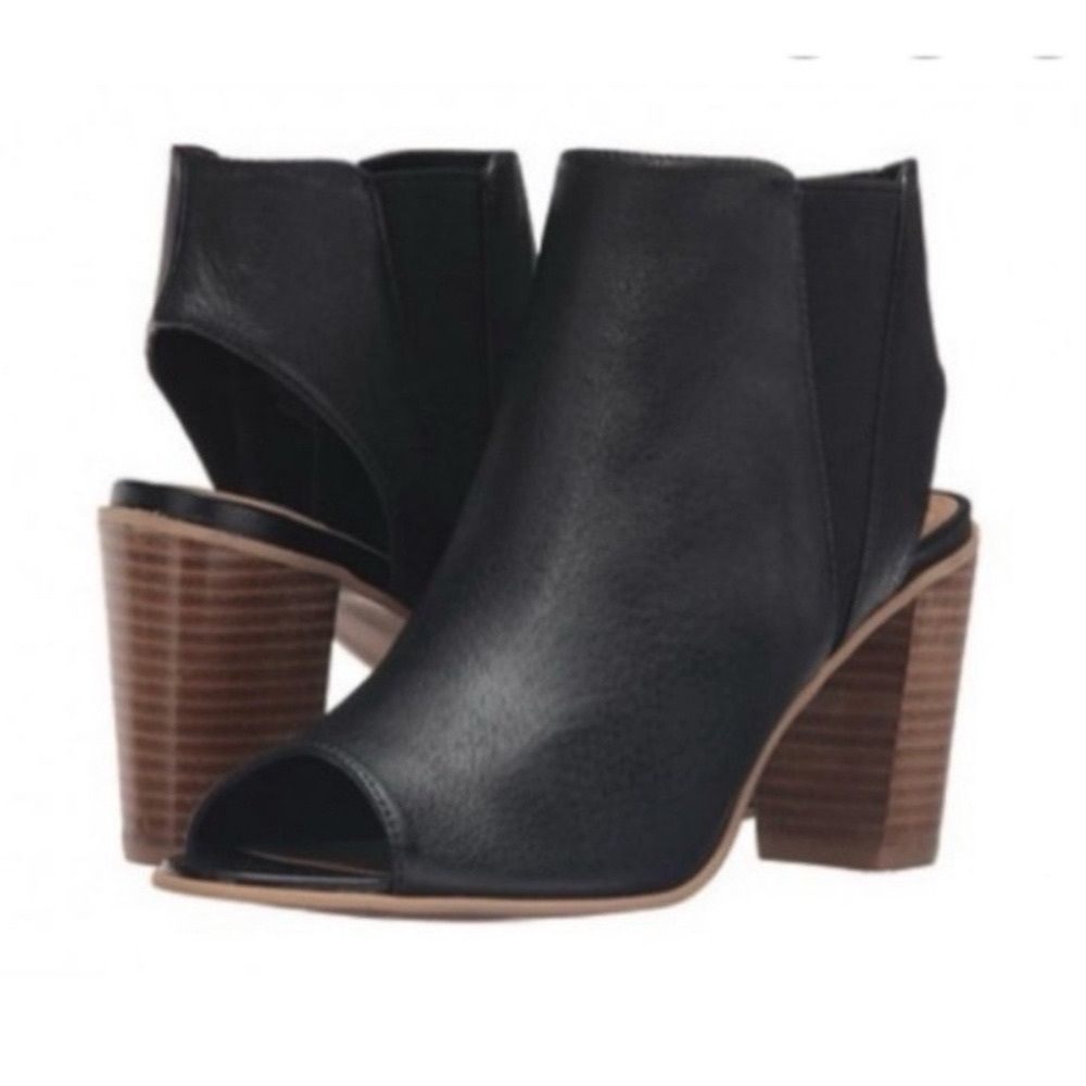 Steve Madden Nobel Open-Toe bootie/heels